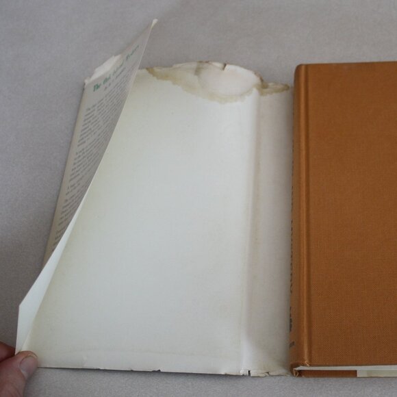 The Oak Island Mystery by R.V. Harris (1st Edition) - Picture 4 of 10